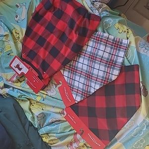 Target christmas holiday xmas "XL" red plaid dog onsie & 2 dog bandanas